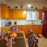 Retro Seaside Holiday home Chania (Crete)