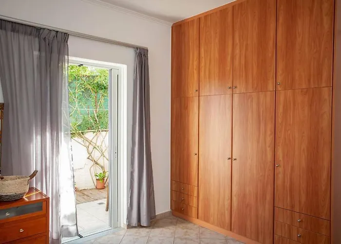 Retro Seaside La Canea