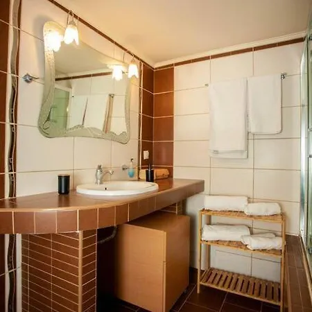 Retro Seaside Holiday home